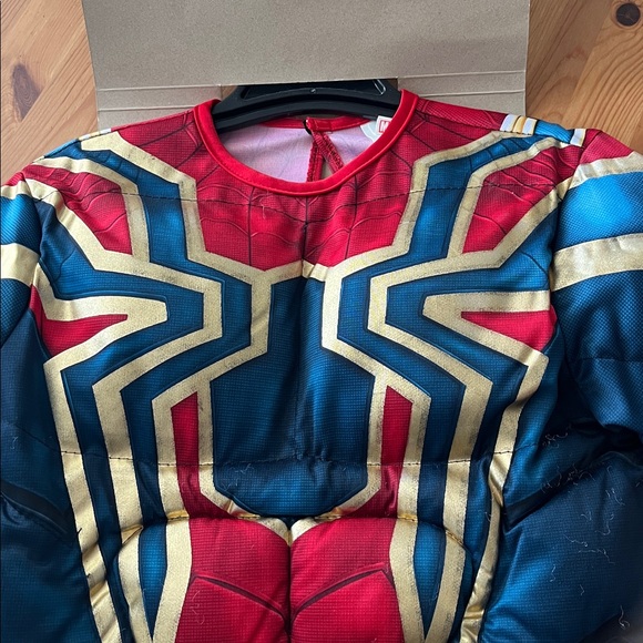 Marvel Avengers Endgame Spider-Man Kids Costume - Red, Blue, Gold LARGE SIZE - Picture 3 of 6